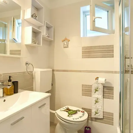 Lavandin Apartman *